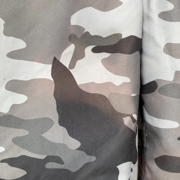 BASS PRO SHOPS Camo Swim Trunks - Picture 6 of 12